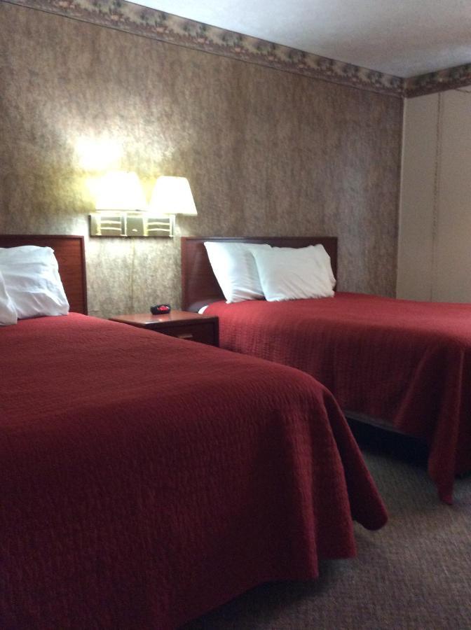 Sports Club Motel Wayne エクステリア 写真